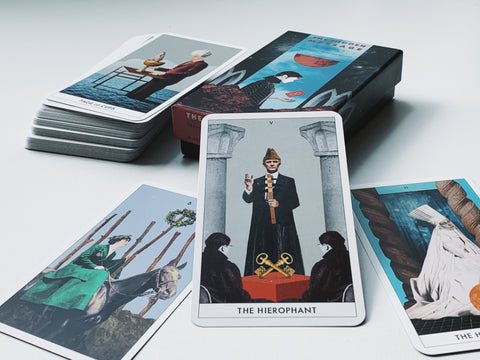 The Hidden Message - Tarot deck